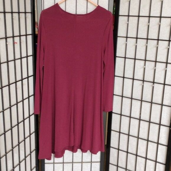 NWOT Old Navy Maroon Long Sleeve Jersey Dress Size Medium! - Picture 4 of 5